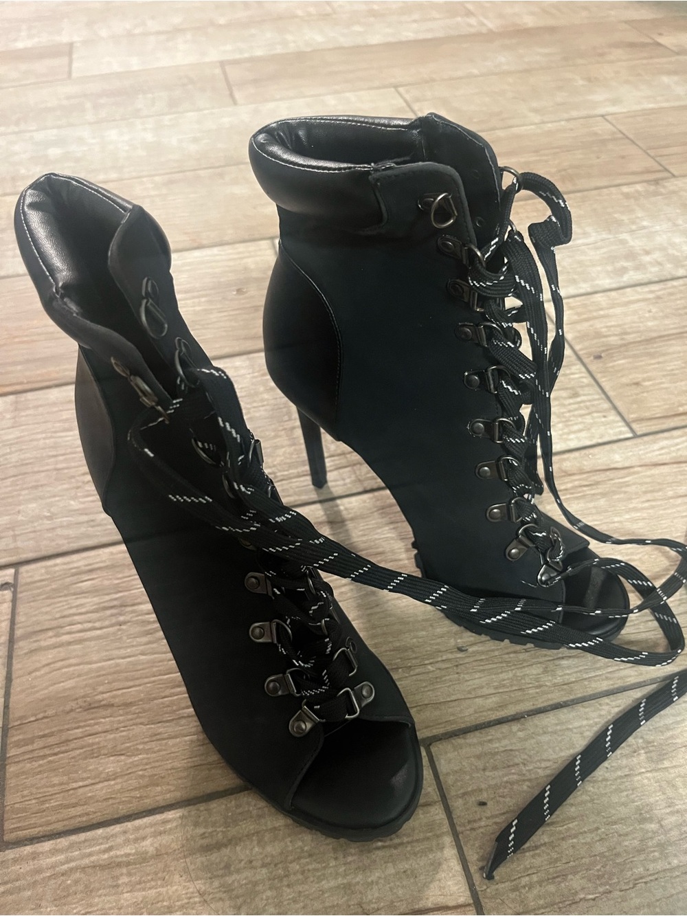 Women’s heels